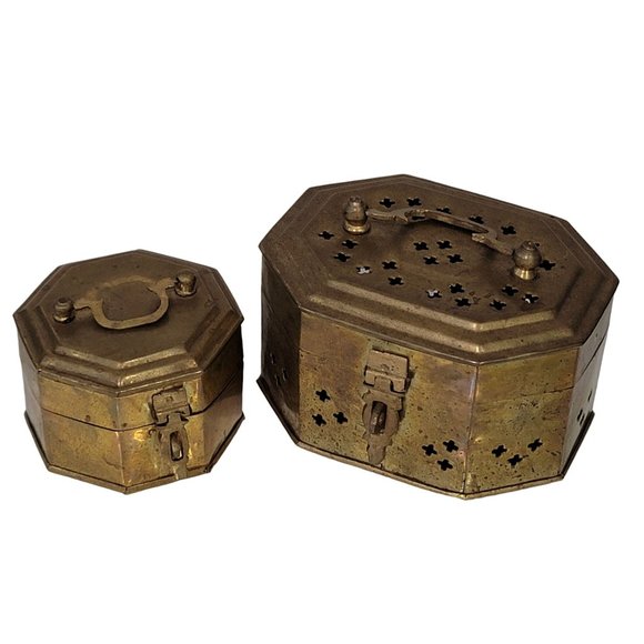 2 Brass Potpourri Cricket Trinket Box Jewelry w Hinge Latch Lid India Boho decor - Picture 5 of 10